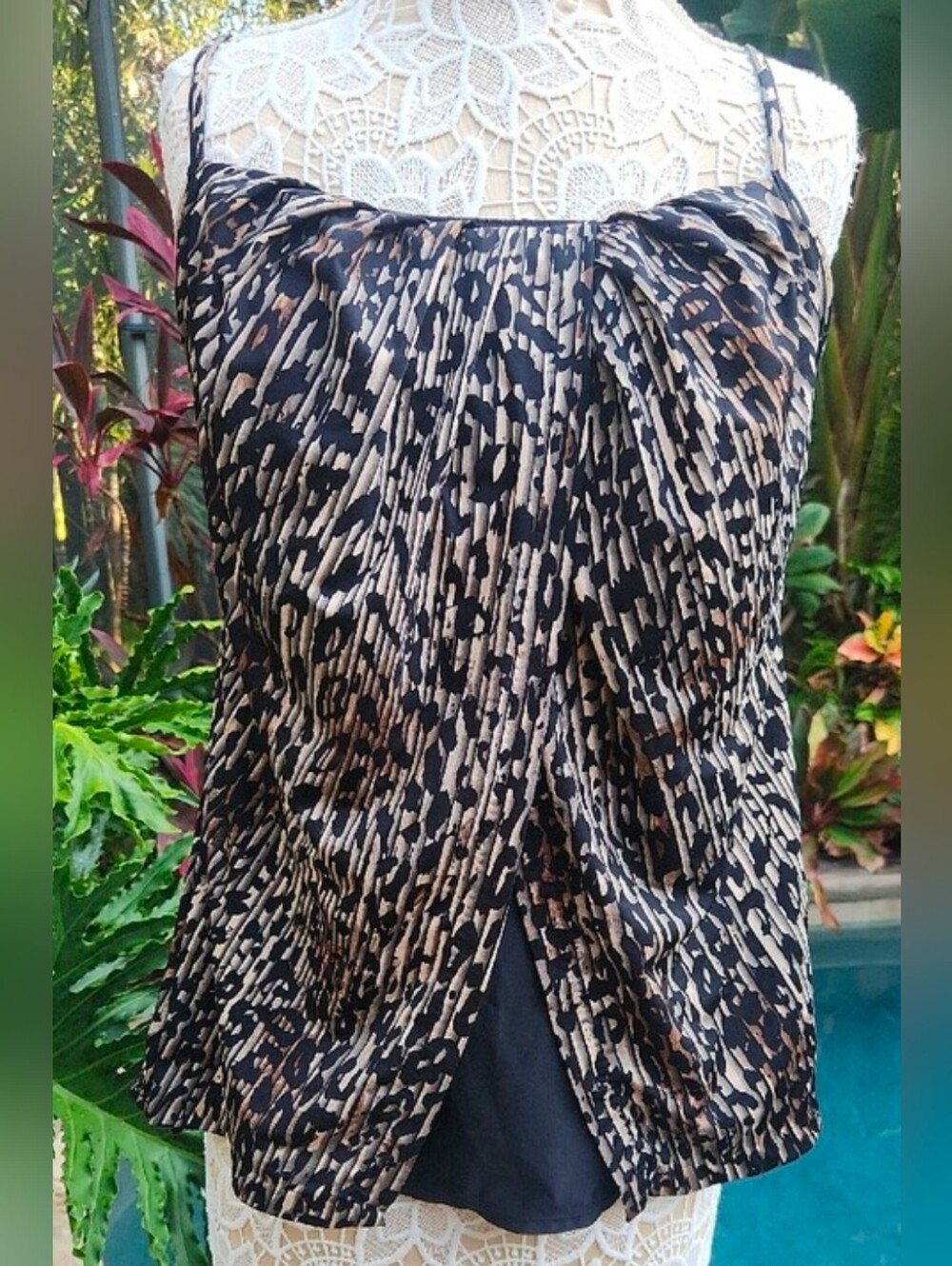 Miraclesuit Animal Print Pleated Tankini Top. 14 & 16 Avail! - Picture 1 of 14
